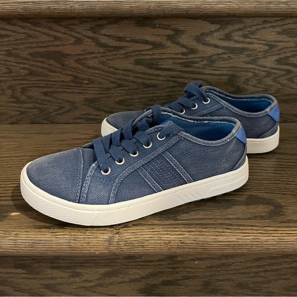Boy’s Skechers Memory Foam Gel-Infusion Direct Pulse Jump Shift Canvas Sneakers - Picture 5 of 12